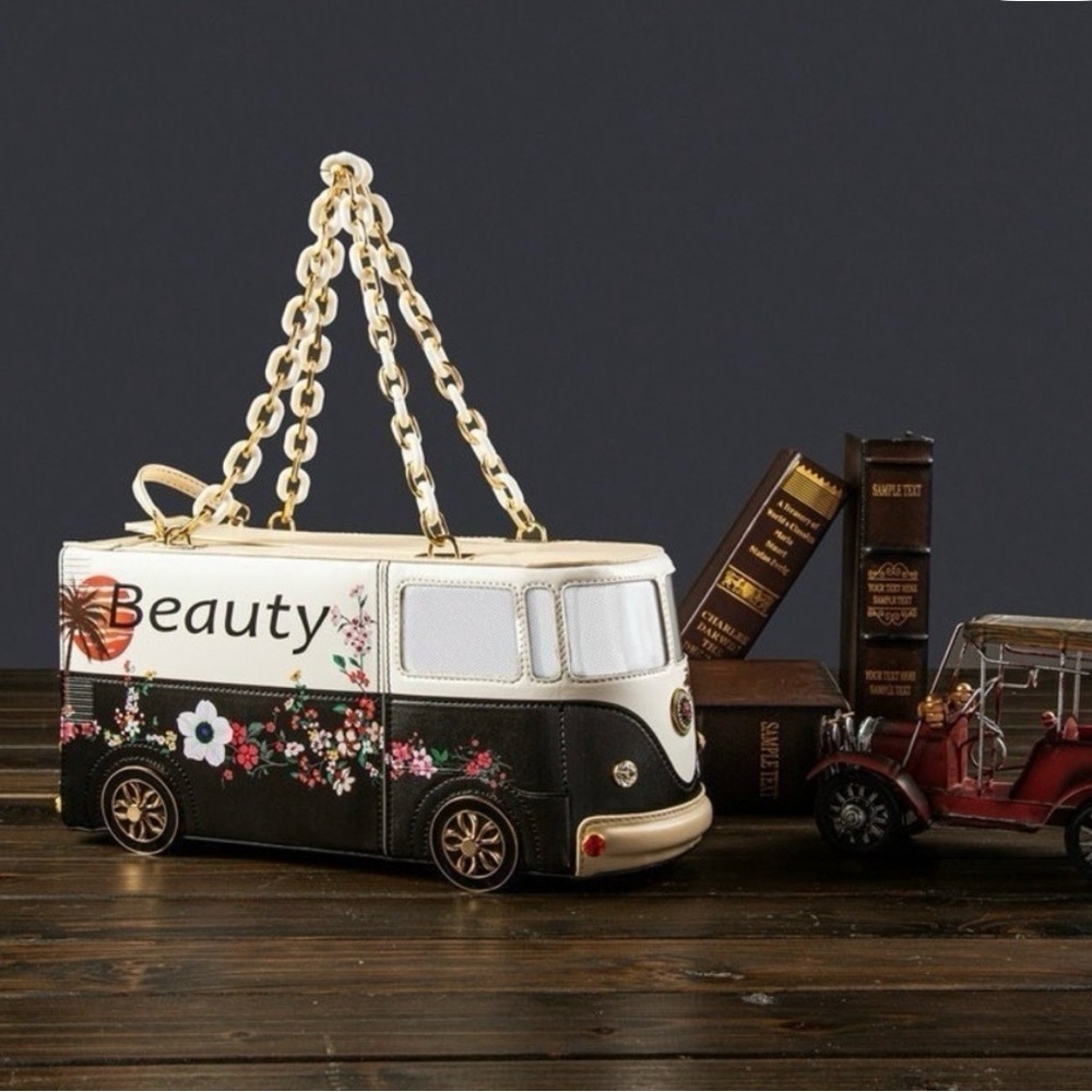 New DS CHERI Volkswagen Bus Handbag - Picture 5 of 6